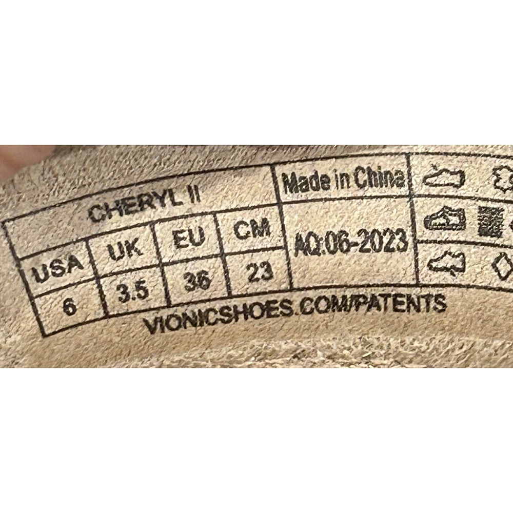 Vionic Cheryl II Womens Loafers Shoes Sz 6M Sand Suede Moc Toe Slip-on - Picture 6 of 7